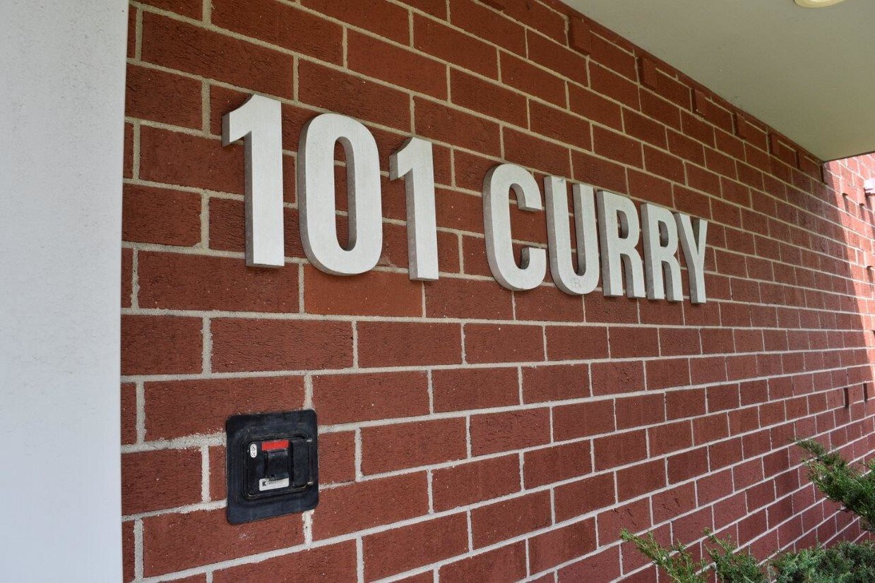 Primary Photo - 101 Curry Ave