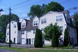 Primary Photo - 601-611 Peet St