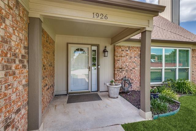 Building Photo - 1926 Cedar Ridge Dr