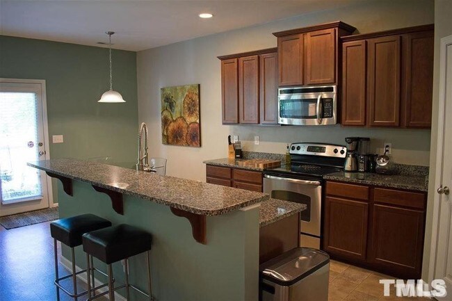 Foto del edificio - 4532 Tarkiln Pl