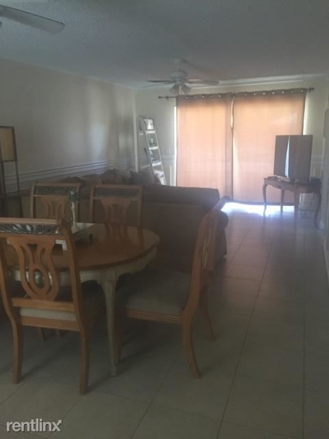 Building Photo - 3 br, 2 bath Condo - 510 Prosperity Farms Rd