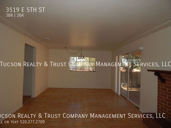 Building Photo - In the heart of Tucson, your new home awaits,