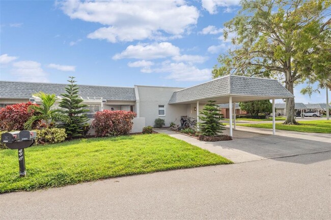 Building Photo - 3942 Trophy Blvd