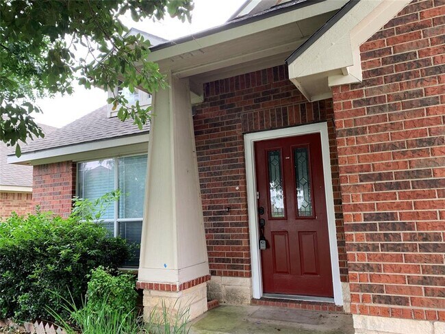 Building Photo - 705 Timothy John Dr