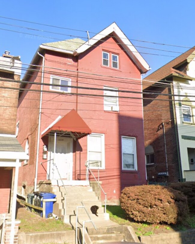 Foto del edificio - 3209 Niagara St