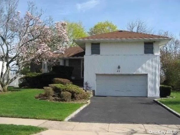 Primary Photo - 42 Birchwood Park Dr