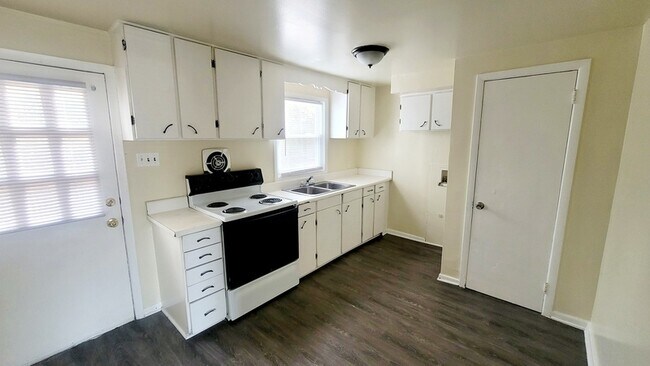 Foto del edificio - 2604 Wayside Dr
