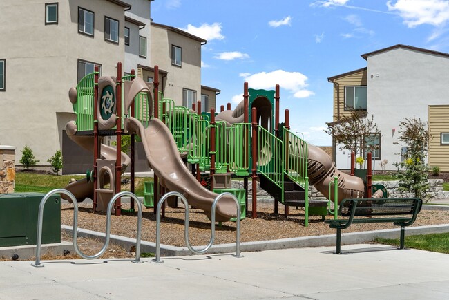 Interior Photo - Gladstone Place Apartments