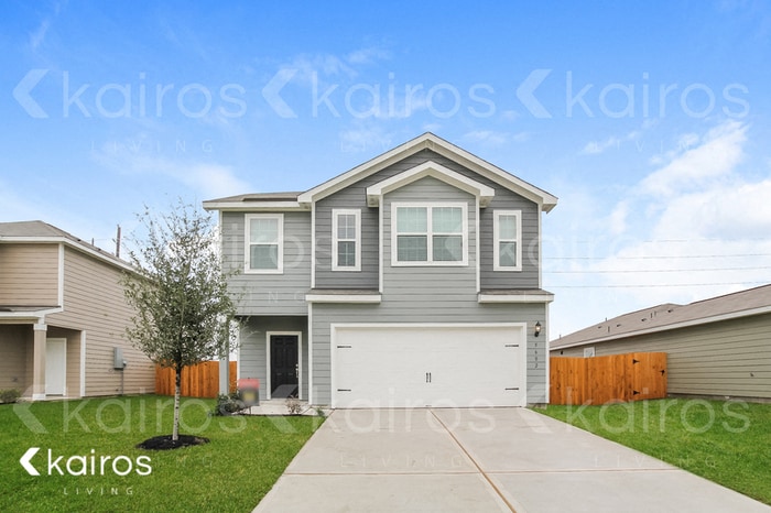 Foto principal - 5602 Sapphire Lagoon Rd