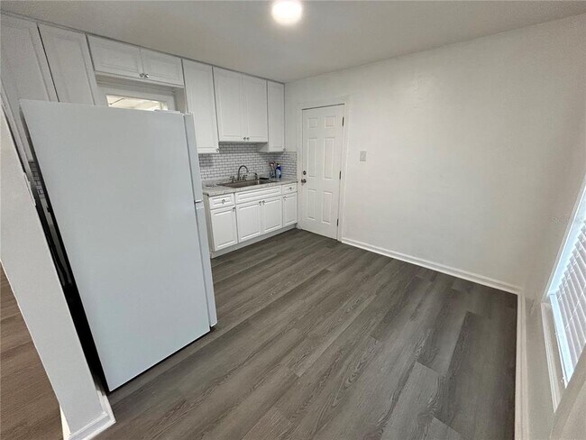 Foto del edificio - 4131 3rd Ave S