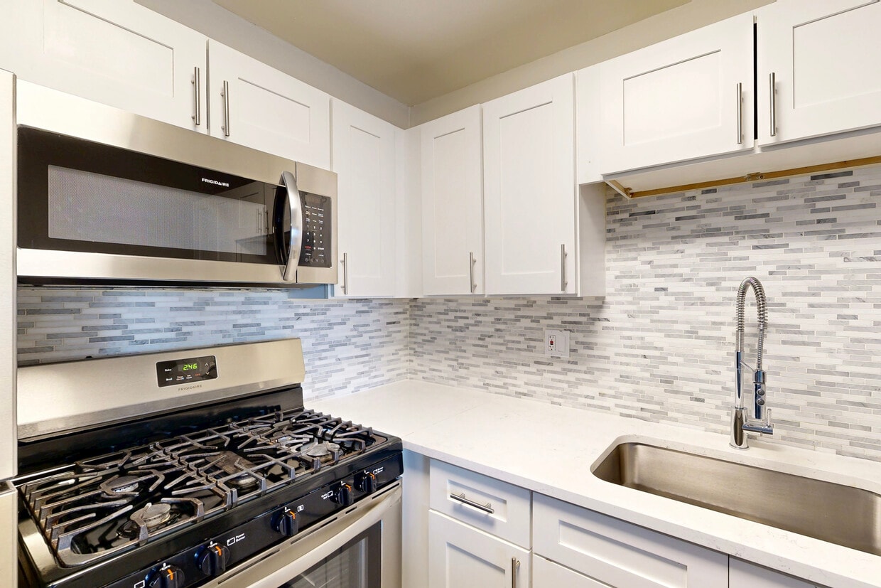 Photo - Arbor Haus Apartments - Ann Arbor, MI