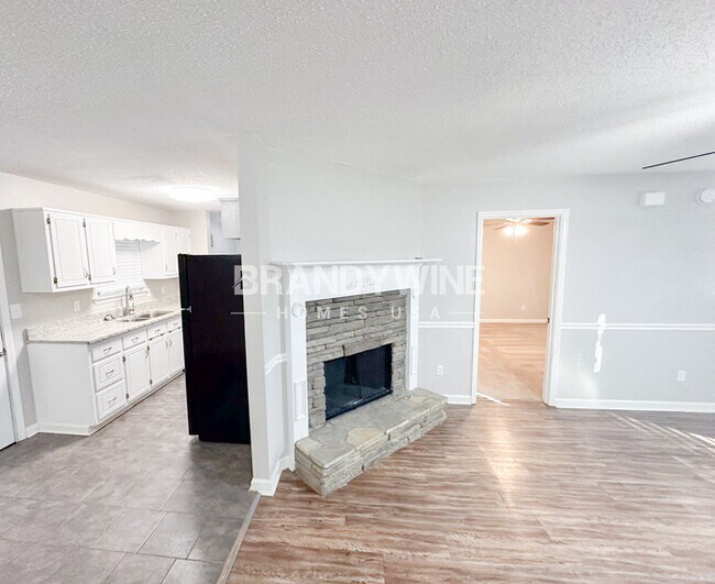 Foto del edificio - 201 Brooke Dr