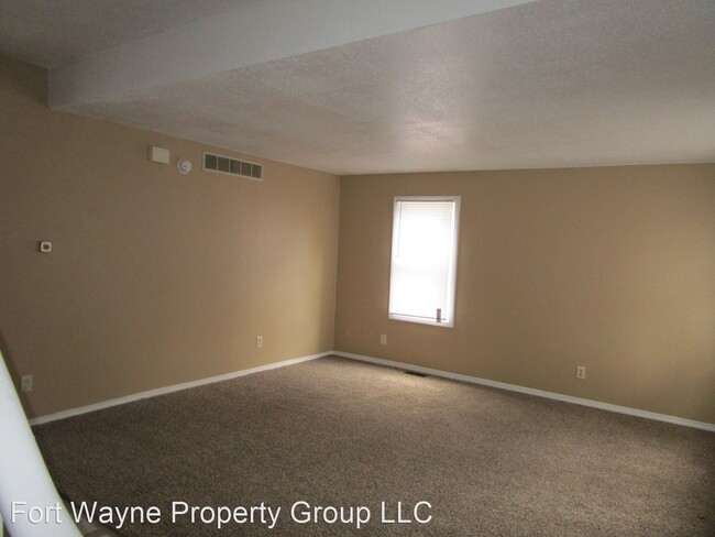 Building Photo - 2 br, 1 bath House - 1234 Francis Street
