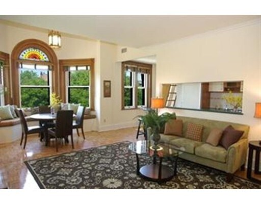 Foto principal - 280 Commonwealth Avenue