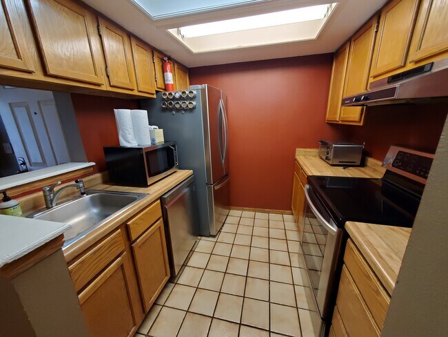 Foto del edificio - 842 Tenderfoot Hill Rd