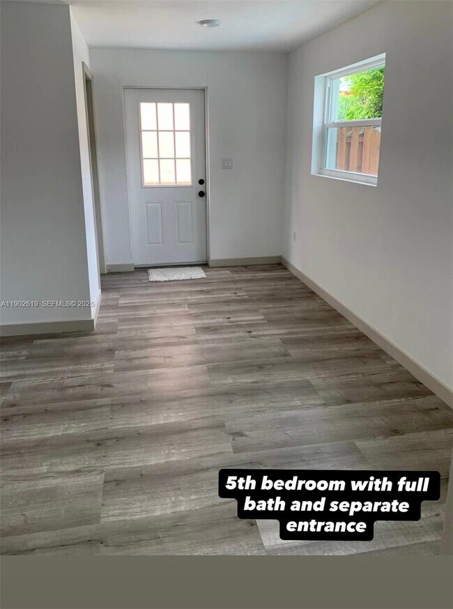 Foto del edificio - 12121 SW 271st St