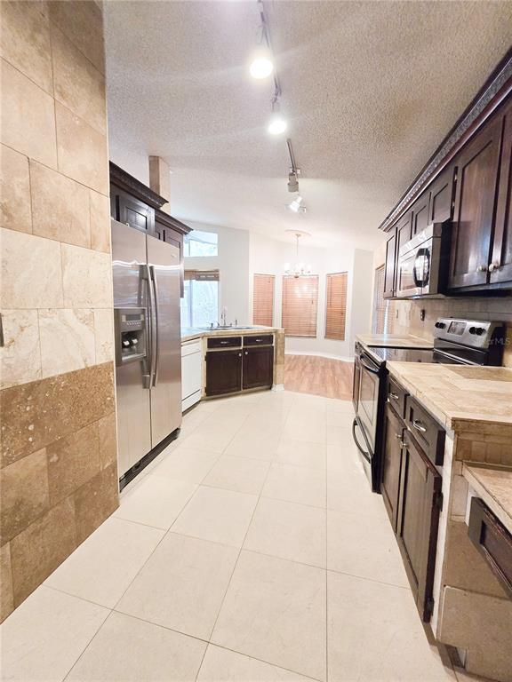 Foto del edificio - 7284 Pebble Pass Loop