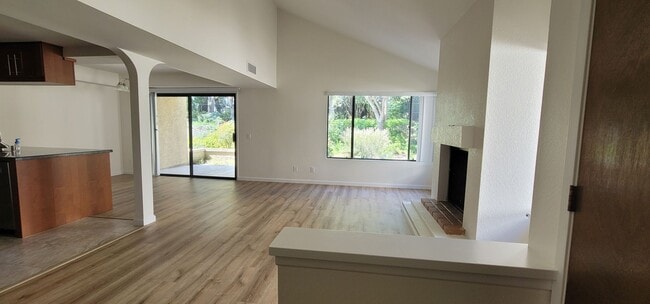 Foto del edificio - Spacious 3-Bedroom Townhome with Scenic Views in Glenwood Springs