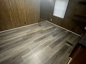 Building Photo - 808 Trotwood Dr