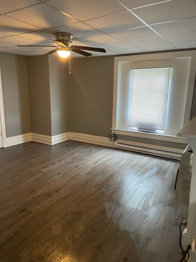 Foto principal - 428 13th St