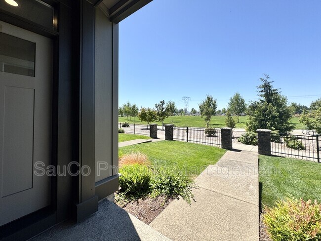Foto del edificio - 5531 SE Logan Ln