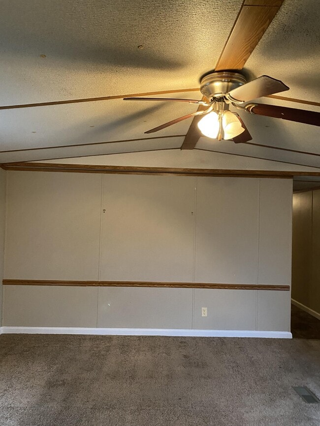 Building Photo - 203 Zackary St