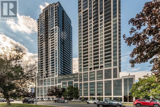 Building Photo - 1926 Lake Shore Blvd W