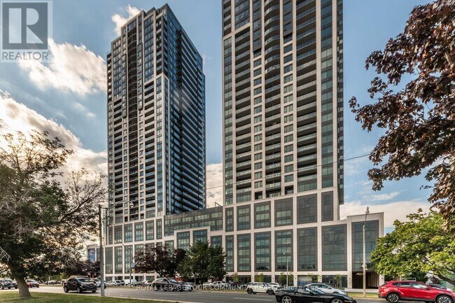 Photo du bâtiment - 1926 Lake Shore Blvd W