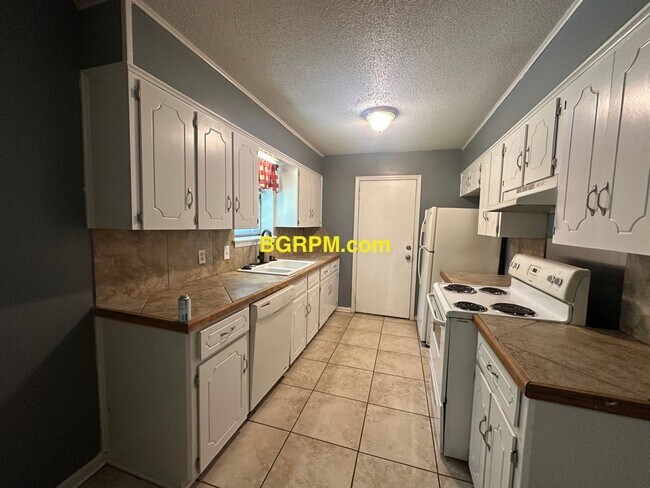 Foto del edificio - 3 BD, 1 BA, home in Cabot