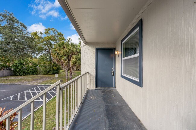 Foto del edificio - Conveniently Located 1 Bedroom, 1 Bath Apartment Near Downtown Orlando!