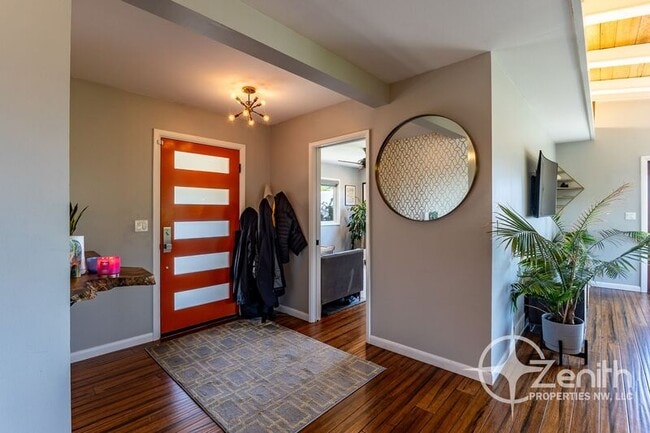 Foto del edificio - 8013 SE Maple Ave