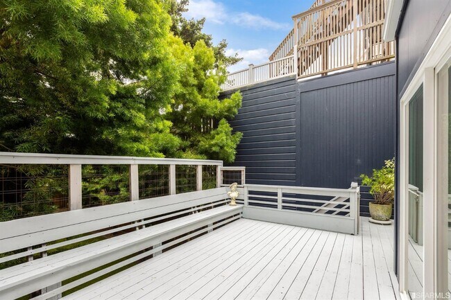 Foto del edificio - 76 6th Ave