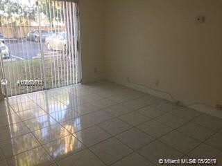 Foto principal - 4525 Treehouse Ln