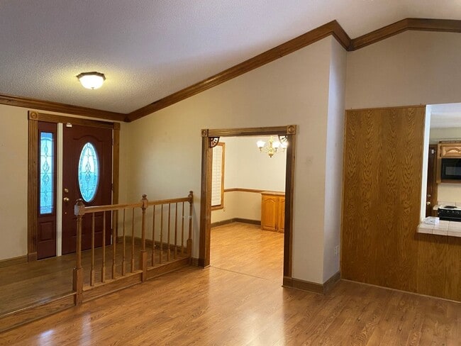 Building Photo - Four bedroom home with POOL!