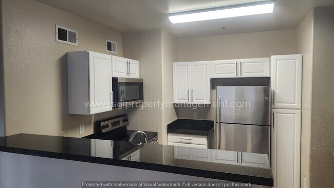 Building Photo - 2134 E Broadway Rd