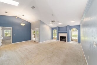 Building Photo - 4105 NW 35th St