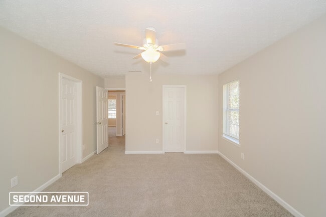 Building Photo - 135 Cactus Ln