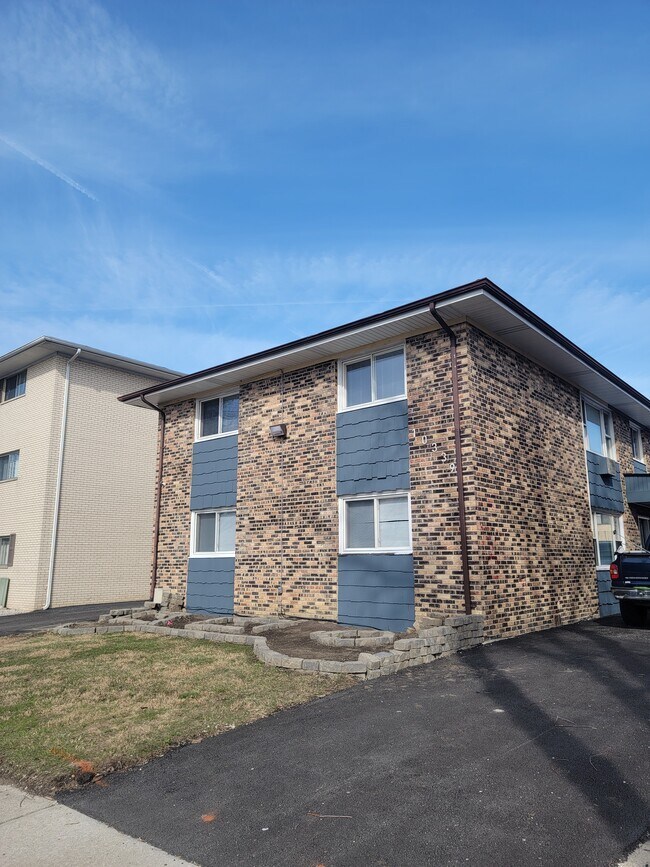 Building Photo - 10339 McVicker Ave