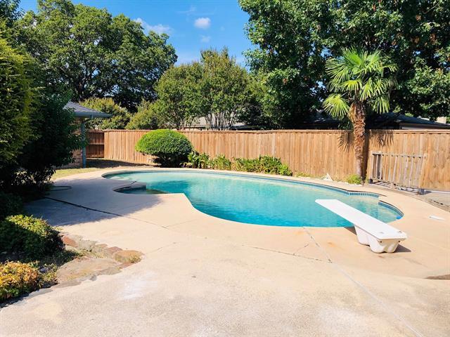 Foto del edificio - 2224 Parkhaven Dr