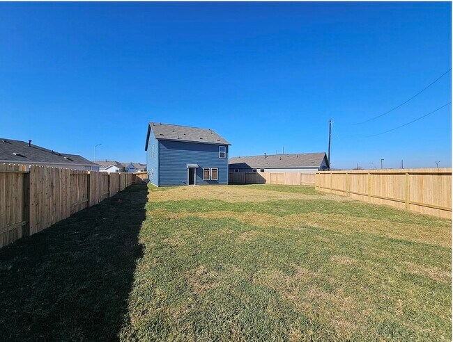 Foto del edificio - 1310 Charlotte Wy