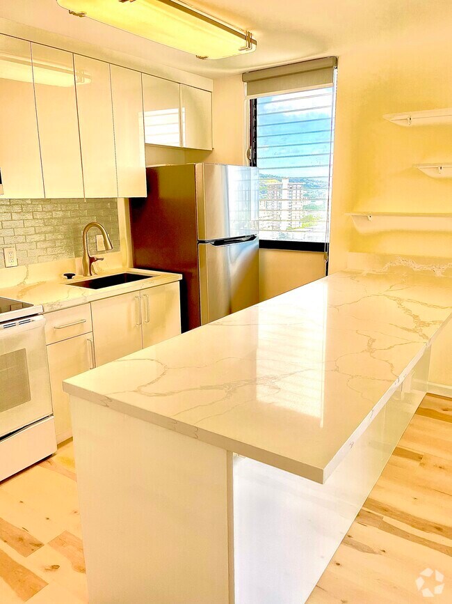 New Makiki Apartments for Rent with a Swimming Pool Honolulu, HI 2