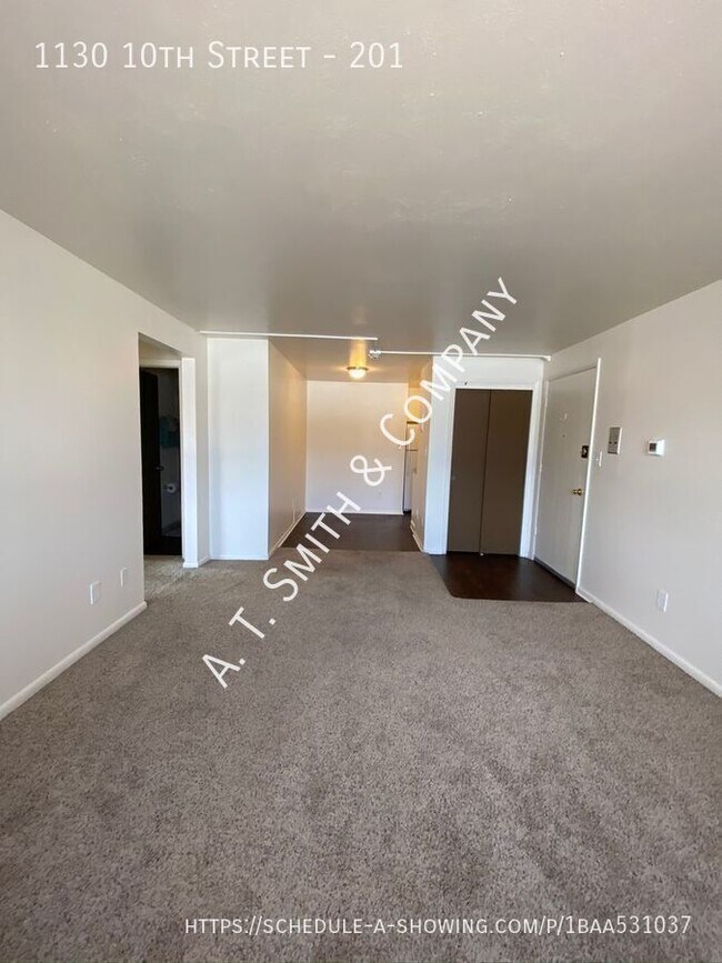 Foto del edificio - 1130 10th St