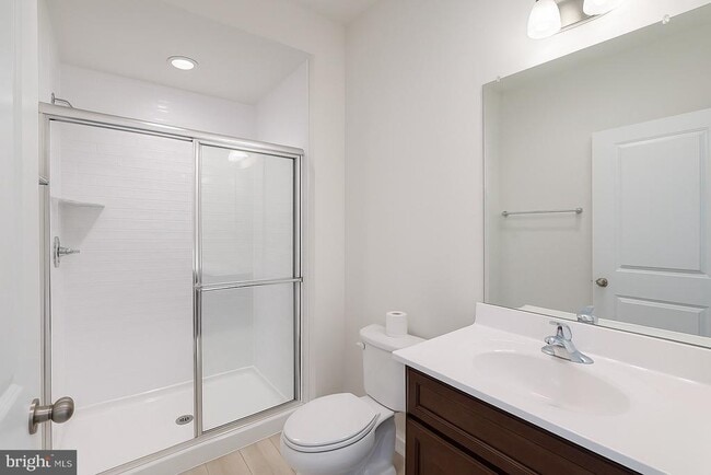 Foto del edificio - 8642 Satinwood Dr