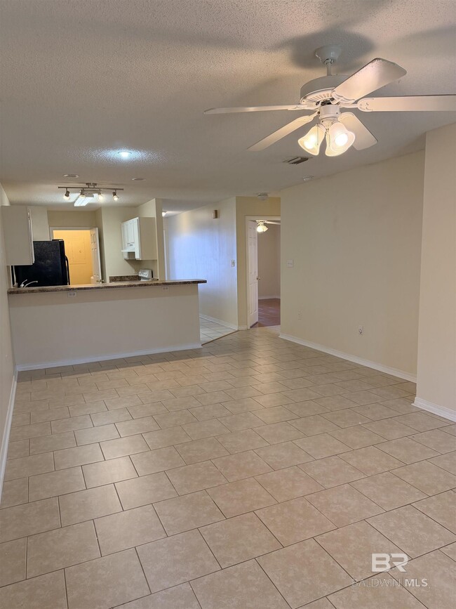 Foto del edificio - 24956 Ivy Ln