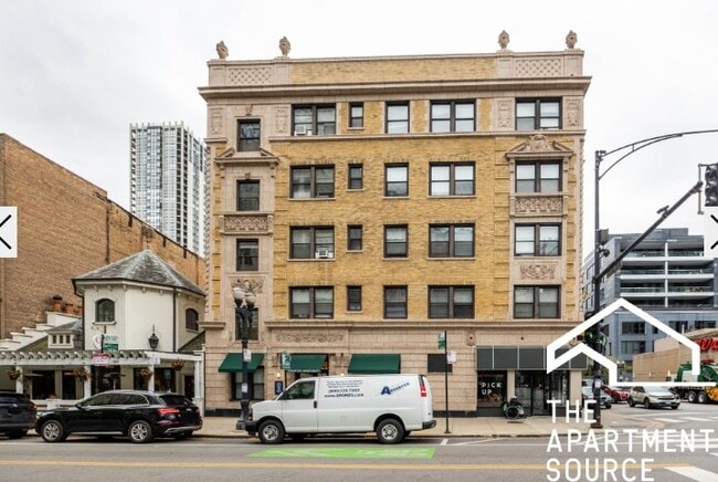 Building Photo - 1164 N Dearborn St