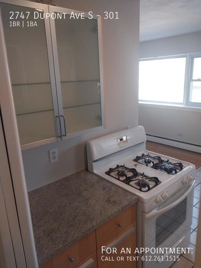 Foto del edificio - 2747 Dupont Ave S