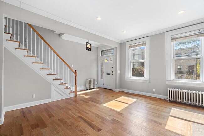 Building Photo - 535 Palisade Ave