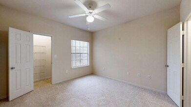 Interior Photo - Lakeline Villas