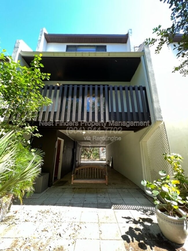 Building Photo - 3145 Coastal Hwy