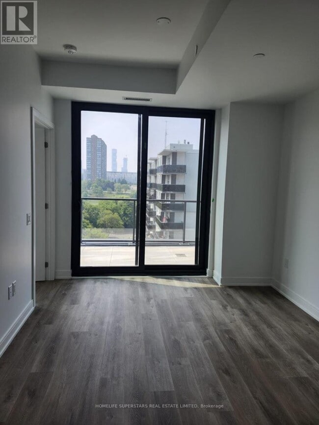 Building Photo - 3009 Novar Rd